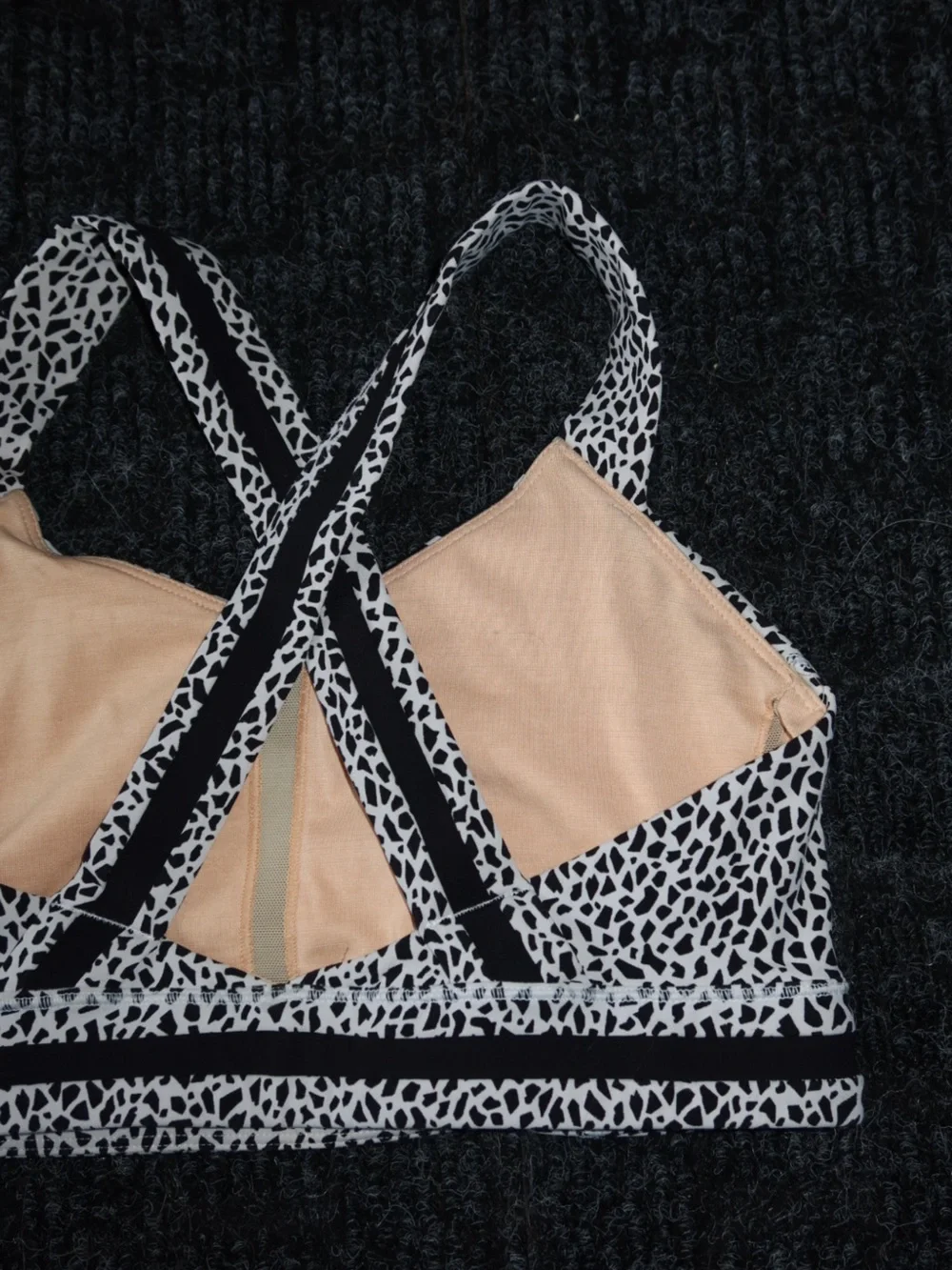 lululemon athletica Black & White Patterned Crossback Sports Bra